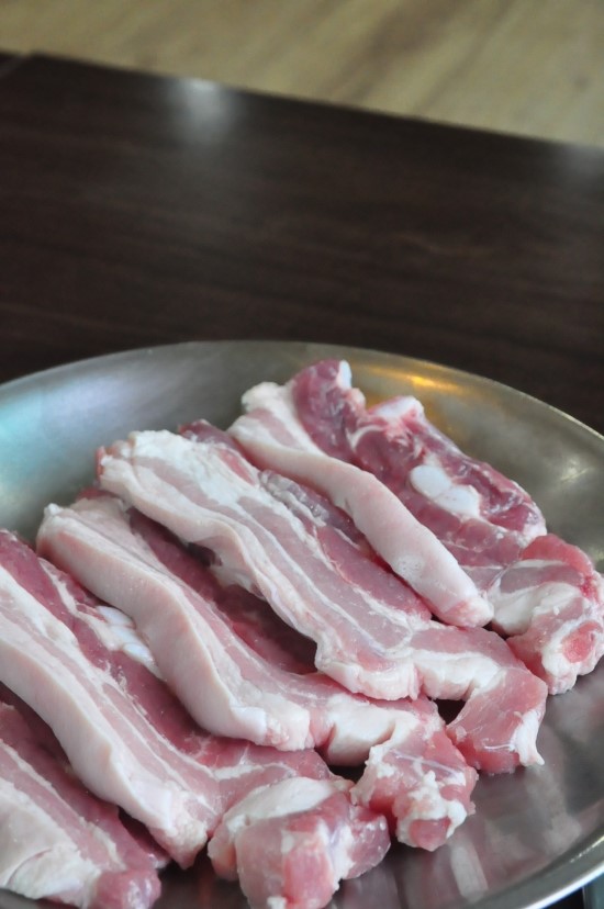흥부삼겹살 이미지