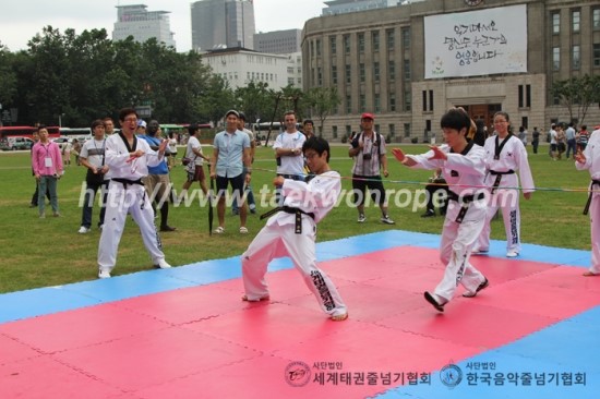 한국생활체육음악줄넘기 이미지