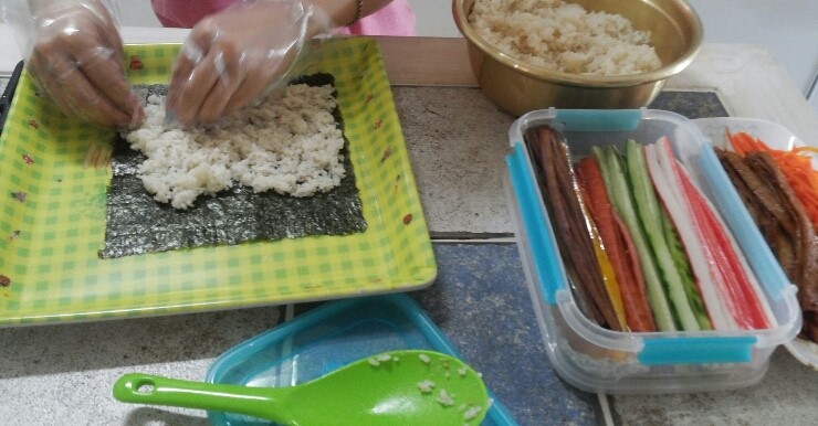 쌘김밥 이미지