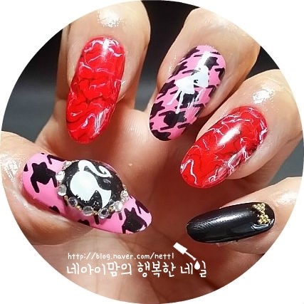블랙바비네일 이미지