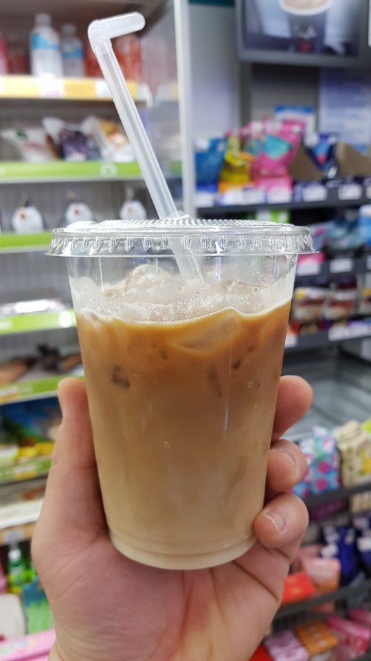 작지만큰카페 이미지