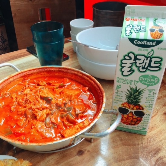 엄마네돼지찌개 이미지